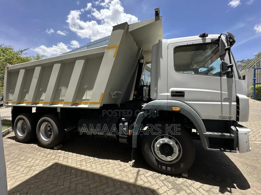MItsubishi fuso tipper price in kenya