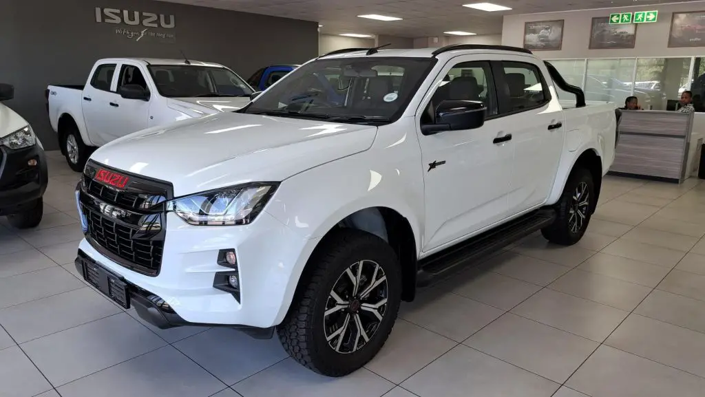 Isuzu dmax double cab price in Kenya