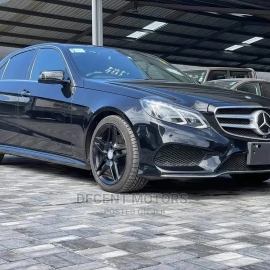 Mercedes-Benz E250