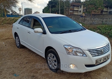 Toyota Premio